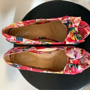 Floral Dexflex comfort heels